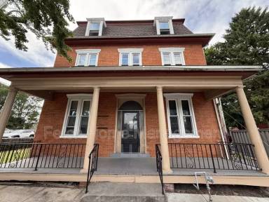 Main picture of 234 North Lime Street - 5