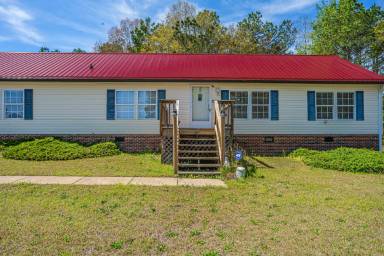 Main picture of 753 Lamms Grove Rd