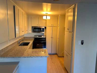 Main picture of 715 Prospect Ave