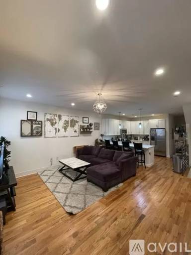 Main picture of 1215 N 5th St