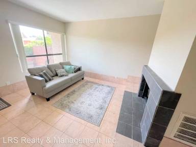 Main picture of 9350 Moonbeam Ave