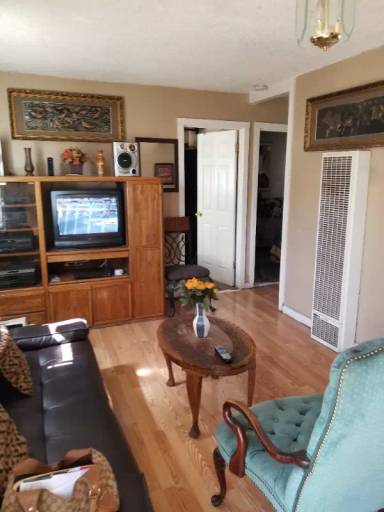 Main picture of 18717 Corby Ave