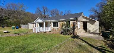 Main picture of 2008 Flora St