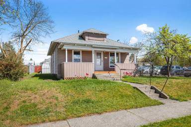 Main picture of 709 E Kiernan Ave