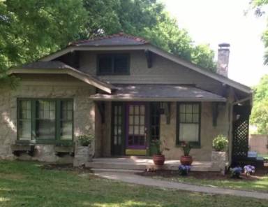 Main picture of 1616 Stokes Ln