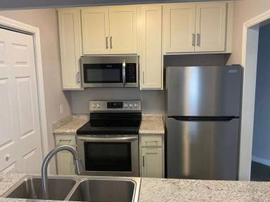 Main picture of Hampton Meadows Apartments