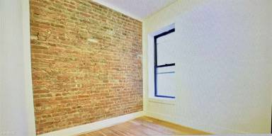 Main picture of 1253 Lincoln Pl
