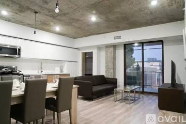 Main picture of 111 N Louise St