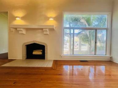 Main picture of 4726-66 Point Loma Ave