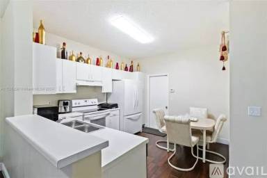 Main picture of 2143 Madeira Dr