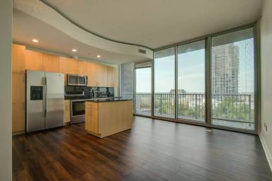 Main picture of The Avenue Condominiums