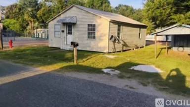 Main picture of 501 Railroad St