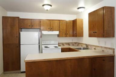 Main picture of Vista Cornell Apts