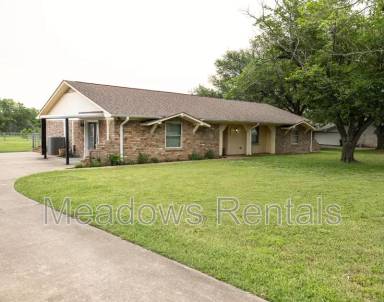 Main picture of 117 Towne West Dr