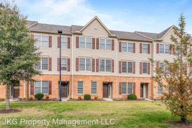 Main picture of 172 Hemisphere Cir