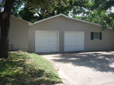 Main picture of 1502 S 13th St