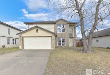 Main picture of 1600 Quarry Dr