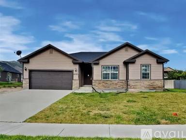 Main picture of 2023 S Thoroughbred Dr