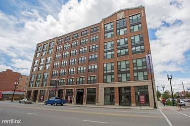 Main picture of 2300 S Michigan Ave