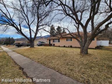 Main picture of 614 Valley Rd