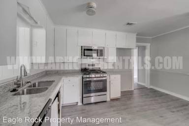 Main picture of 309 Bass Ln