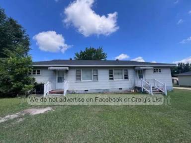 Main picture of 99 Susan St