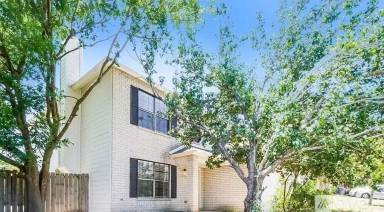 Main picture of 7022 Raintree Frst