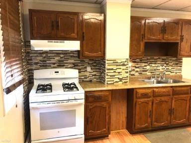 Main picture of 66 Chestnut St