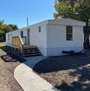 Main picture of 211 W A St