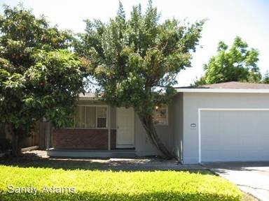 Main picture of 918 Barstow Ct