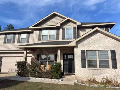 Main picture of 5755 Marigold Loop