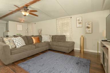 Main picture of 7145 Dark Hollow Rd