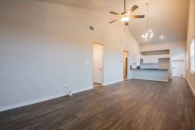 Main picture of 655 Wheatfield Dr