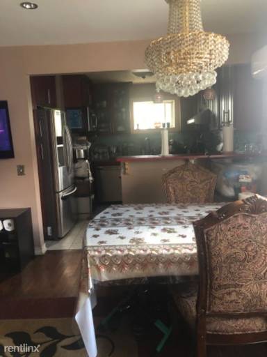 Main picture of 9705 191st St