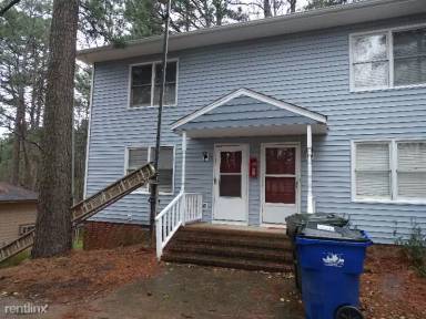 Main picture of 3808 Marcom St