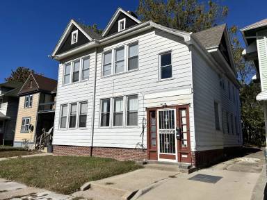 Main picture of 102 Melrose Ave