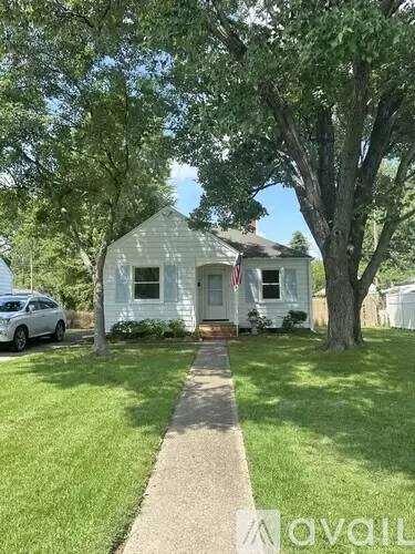 Main picture of 110 E Union St