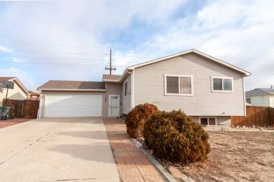 Main picture of 1008 Arcadian Dr