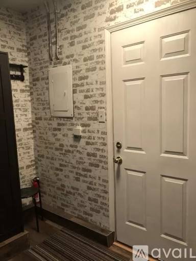 Main picture of 4104 S Plaza Trl