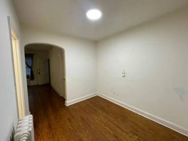 Main picture of 4025 Davis Pl NW