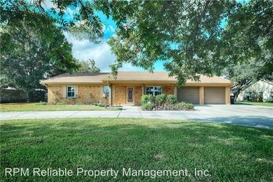 Main picture of 940 Old 1460 Trl