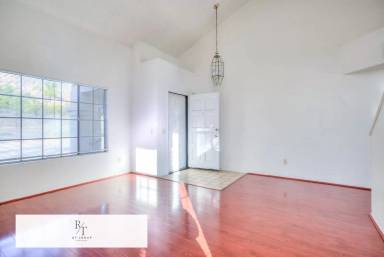 Main picture of 22355 Climbing Rose Dr