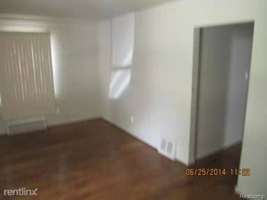 Main picture of 19147 Washtenaw St