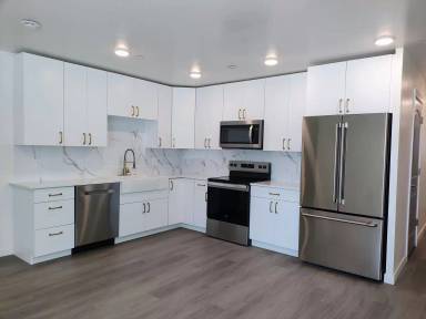 Main picture of 16852 Idaho Center Blvd