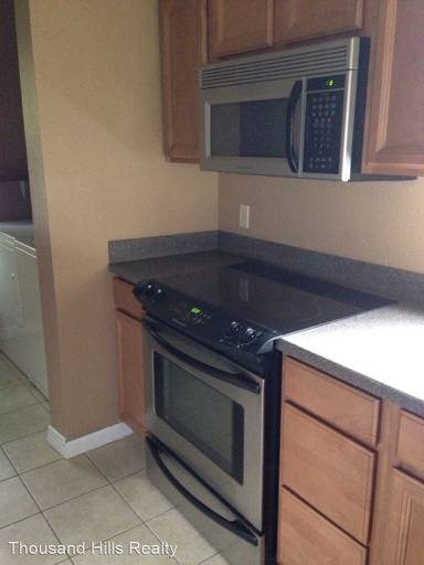 Main picture of 123 Bunker Ridge Dr