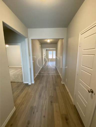 Main picture of 813 N 3rd St
