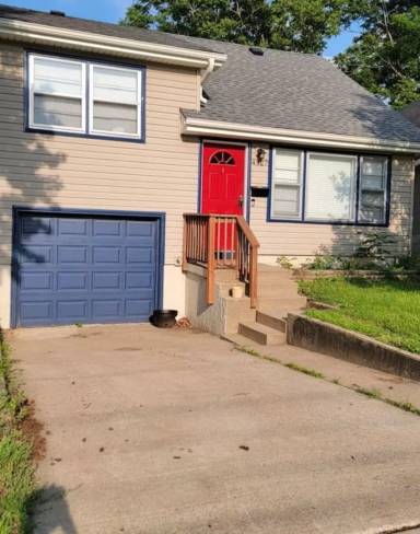 Main picture of 4327 Pearl St