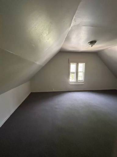 Main picture of 2121 W Brown St