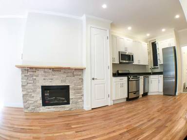 Main picture of 30 Cheever Place