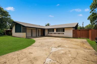 Main picture of 3331 Nantucket Dr